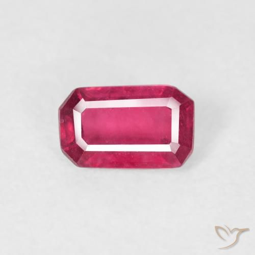 0.61ct طبيعي أحمر متوسط ياقوت, قص الزمرد, قليلا جدا