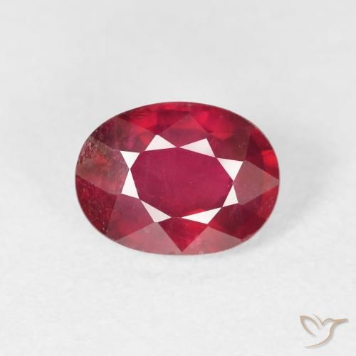 1.87ct طبيعي قرمزى غامق ياقوت, بيضوي, VS-SI