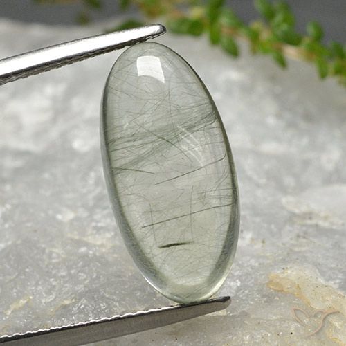8.97ct طبيعي اخضر فاتح كوارتز روتيل, بيضوي, شفاف