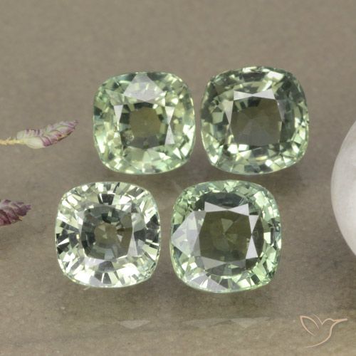 3.54ctw طبيعي Pale Green    زفير, وسادة, VVS-VS