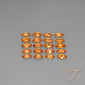 ياقوت طبيعي بلون Apricot Orange ، وزن ‎3.81‎ قيراط، شكل ماركيز، مقاس ‎4.8x2.6‎ مم