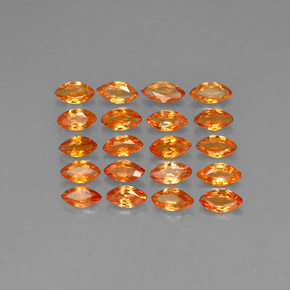ياقوت طبيعي بلون Apricot Orange ، وزن ‎2.46‎ قيراط، شكل ماركيز، مقاس ‎4.2x2.4‎ مم