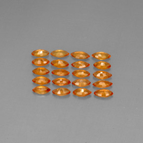 ياقوت طبيعي بلون Apricot Orange ، وزن ‎2.46‎ قيراط، شكل ماركيز، مقاس ‎4.2x2.4‎ مم