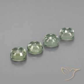 ياقوت طبيعي بلون Light Sea Green   ، وزن ‎1.72‎ قيراط، شكل قطع وسادة، مقاس ‎4x3.9‎ مم