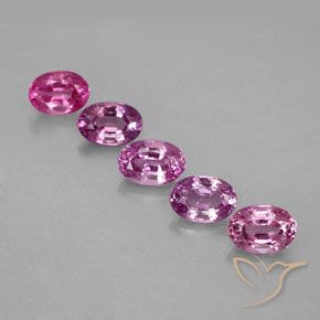 أحجار زفير متعدد الألوان طبيعية، بيضوي، VVS-VS، وزنها 3.34 قيراط