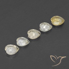 أحجار زفير أصفر باهت طبيعية، قلب، VVS-VS، وزنها 1.69 قيراط