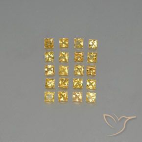 ياقوت طبيعي بلون ذهبي، وزن ‎2.18‎ قيراط، شكل مربع، مقاس ‎2.6x2.6‎ مم