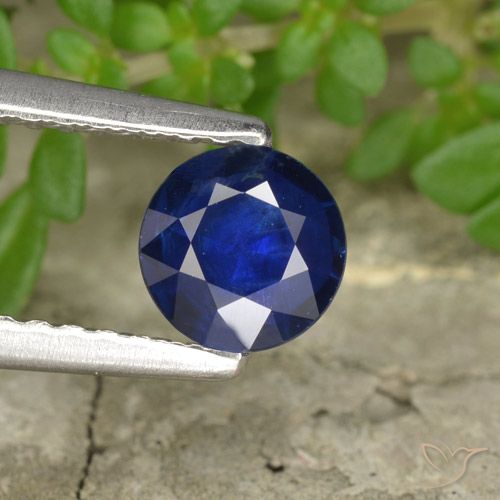 0.55ct طبيعي ازرق غامق زفير, دائري, قليلا جدا