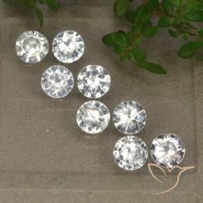 أحجار زفير أبيض طبيعية، دائري، قليلا جدا، وزنها 2.79 قيراط