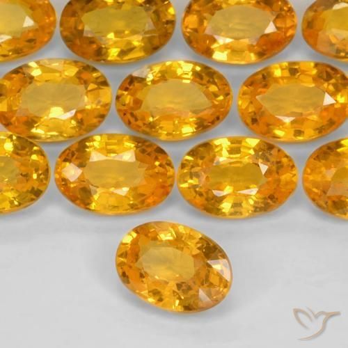 زفير ذهبى-برتقالى طبيعي، بيضوي، 0.60 قيراط، قليلا جدا