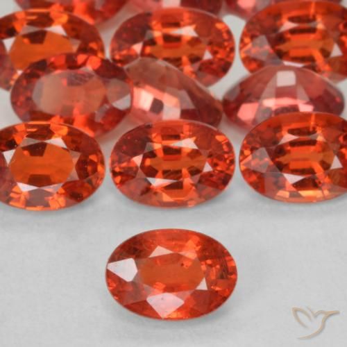 0.65ct طبيعي أحمر كثيف زفير, بيضوي, VVS-VS