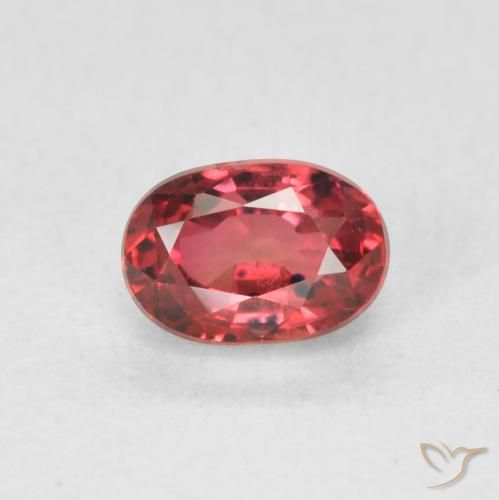 1.00ct طبيعي أحمر غامق زفير, بيضوي, قليلا جدا