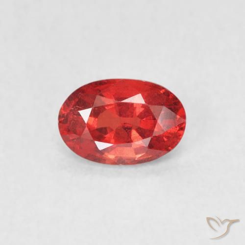 0.66ct طبيعي أحمر قرمزى زفير, بيضوي, VVS-VS