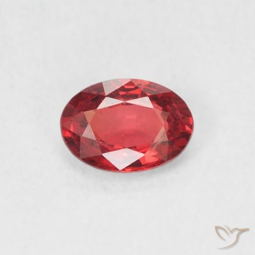 0.55ct طبيعي أحمر كثيف زفير, بيضوي, VVS-VS