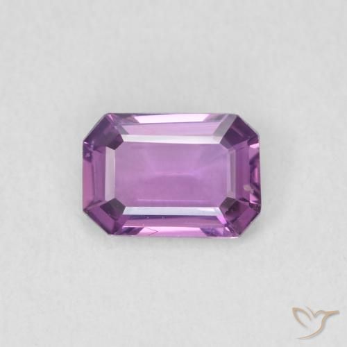 0.62ct طبيعي أرجوانى متوسط زفير, قص الزمرد, VVS