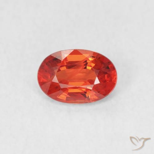 0.57ct طبيعي أحمر متوسط زفير, بيضوي, قليلا جدا