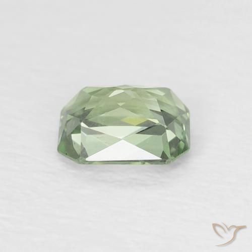زفير Medium Light Green طبيعي، ثمانى / قصة زمرد، 0.56 قيراط، VVS
