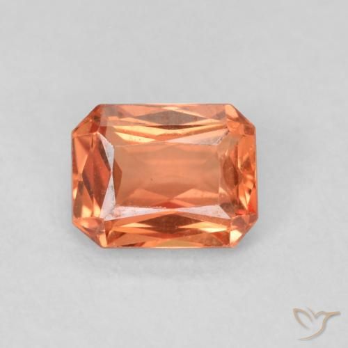 0.55ct طبيعي أحمر برتقالي زفير, قص الزمرد, قليلا جدا