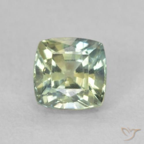 0.59ct طبيعي أخضر مريمية فاتح زفير, وسادة, قليلا جدا