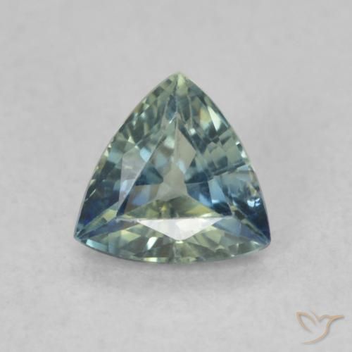 0.56ct طبيعي أخضر مزرق زفير, مثلثى, قليلا جدا