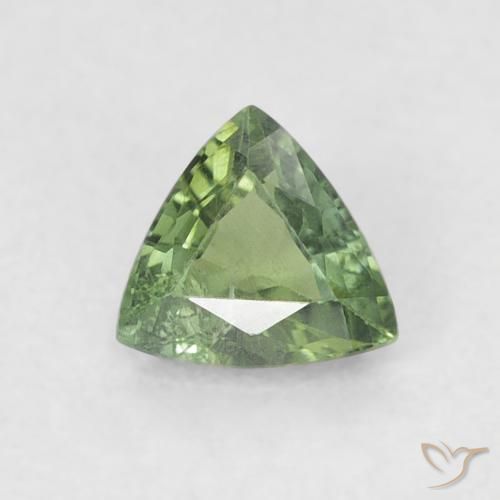 0.38ct طبيعي أخضر متوسط زفير, مثلثى, قليلا جدا
