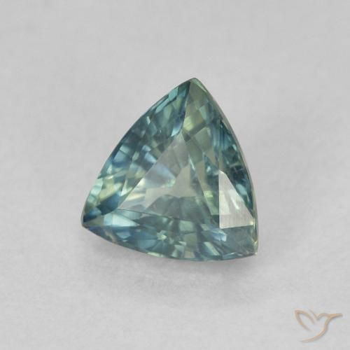 زفير Teal Blue طبيعي، مثلثى، 0.73 قيراط، قليلا جدا