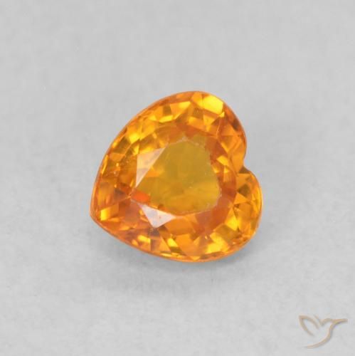 0.54ct طبيعي برتقالى متوسط زفير, قلب, قليلا جدا