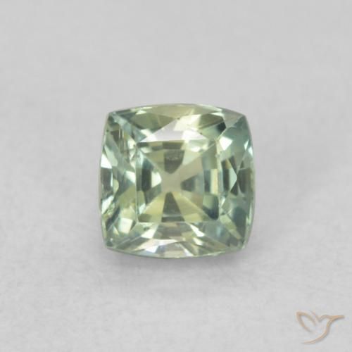0.57ct طبيعي Medium Light-Green زفير, وسادة, قليلا جدا