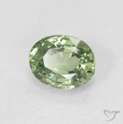 زفير Medium Light Green طبيعي، بيضوي، 0.59 قيراط، VVS-VS