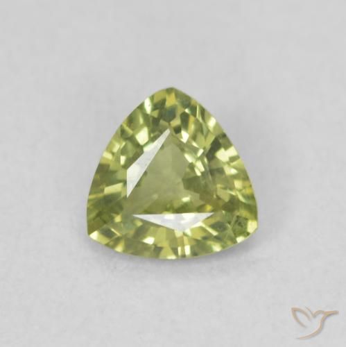 0.41ct طبيعي أخضر مصفر زفير, مثلثى, VVS