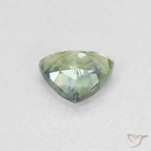 زفير Medium Light Green طبيعي، مثلثى، 0.50 قيراط، VVS-VS