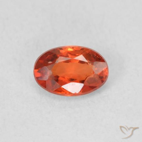 0.56ct طبيعي برتقالى دافئ زفير, بيضوي, قليلا جدا