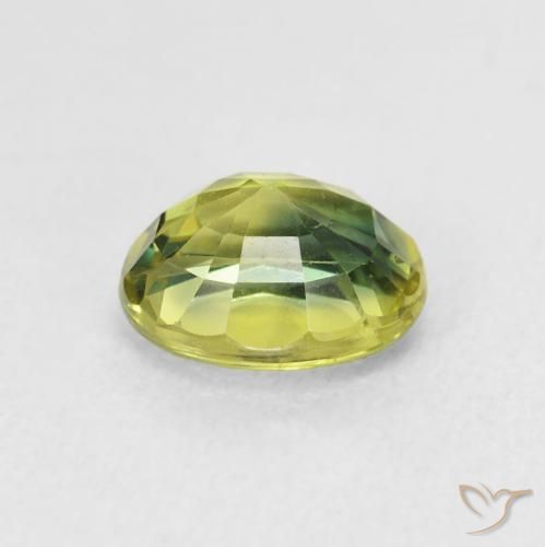 زفير Medium Light Green طبيعي، بيضوي، 2.00 قيراط، VVS-VS