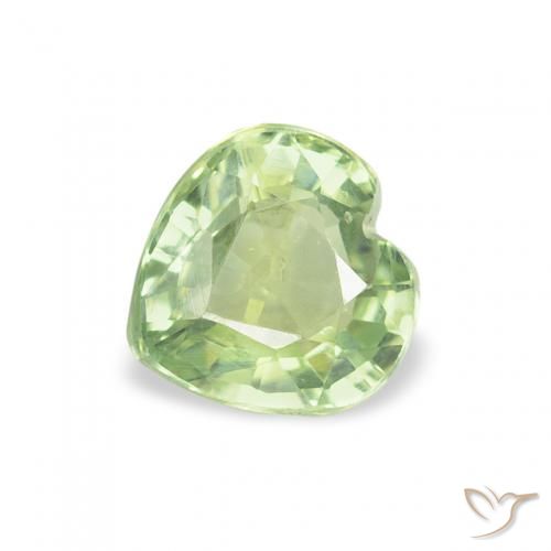 0.68ct طبيعي أخضر دافئ زفير, قلب, قليلا جدا