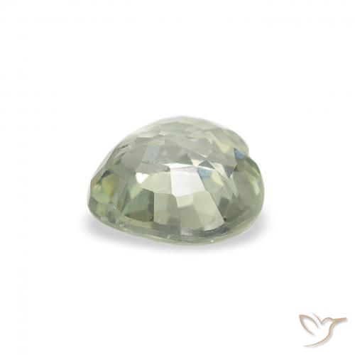 زفير Medium Light Green طبيعي، قلب، 0.66 قيراط، قليلا جدا