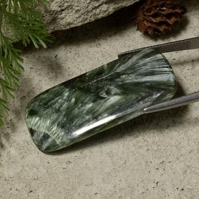 سيرافينيت أخضر طبيعي، قطع وسادة، 27.75 قيراط، غير شفاف