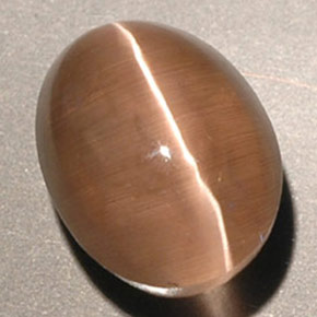 Sillimanite Cat's Eye طبيعي بلون بني، وزن ‎3.56‎ قيراط، شكل شفاف، مقاس ‎9.3x7.1‎ مم