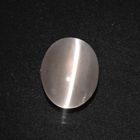 Sillimanite Cat's Eye طبيعي بلون دخاني، وزن ‎3.02‎ قيراط، شكل بيضاوى، مقاس ‎9.6x7.7‎ مم