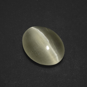 Sillimanite Cat's Eye طبيعي بلون بني رمادي، وزن ‎3.01‎ قيراط، شكل بيضاوى، مقاس ‎10.9x8.5‎ مم