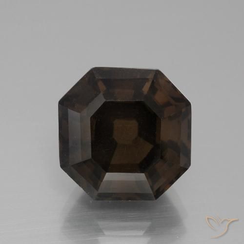 7.47ct طبيعي بنى متوسط كوارتز سموكى, قص الزمرد, VVS-VS