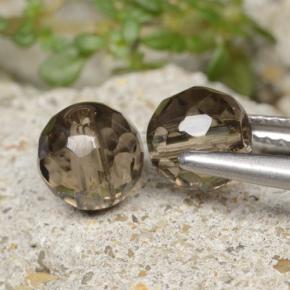 أحجار كوارتز سموكى بنى محايد طبيعية، جسم كروى / الكرة، شفاف، وزنها 2.78 قيراط