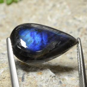 سبيكترولايت متعدد الألوان طبيعي، شكل الكمثرى، 8.15 قيراط، غير شفاف