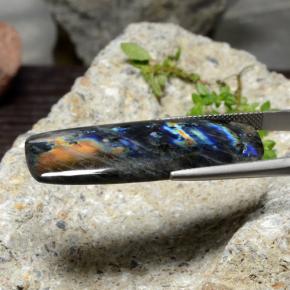 سبيكترولايت متعدد الألوان طبيعي، قطع وسادة، 23.58 قيراط، غير شفاف