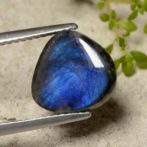 سبيكترولايت متعدد الألوان طبيعي، شكل خيالي، 2.60 قيراط، غير شفاف