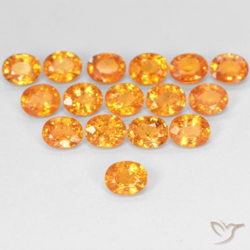 0.52ct طبيعي برتقالى مشمشى غزل السبيسارتيت, بيضوي, قليلا جدا