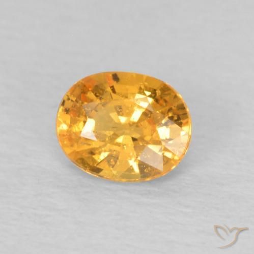 غزل السبيسارتيت Medium Light-Orange طبيعي، بيضوي، 0.49 قيراط، قليلا جدا