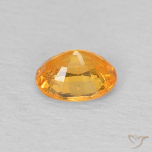 غزل السبيسارتيت Medium Light-Orange طبيعي، بيضوي، 0.49 قيراط، قليلا جدا