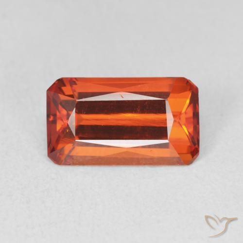 3.57ct طبيعي برتقالى نارى غزل السبيسارتيت, قص الزمرد, VVS-VS