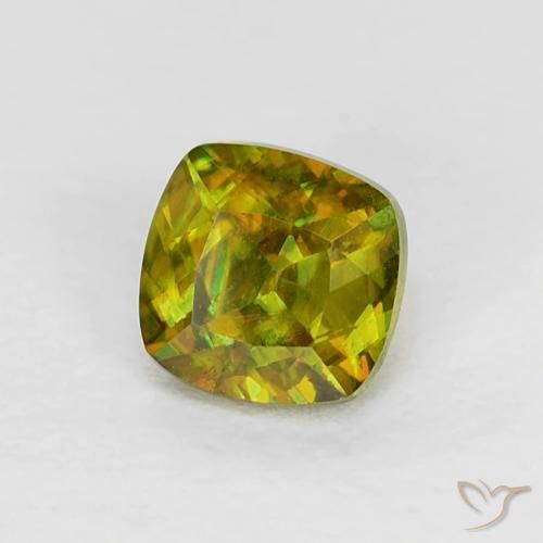 0.34ct طبيعي أخضر متوسط سيفين, وسادة, قليلا جدا