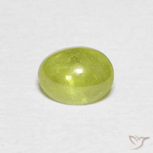 0.83ct طبيعي أخضر متوسط سيفين, بيضوي, شفاف